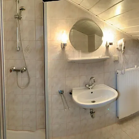 ゲストハウス Miklautz